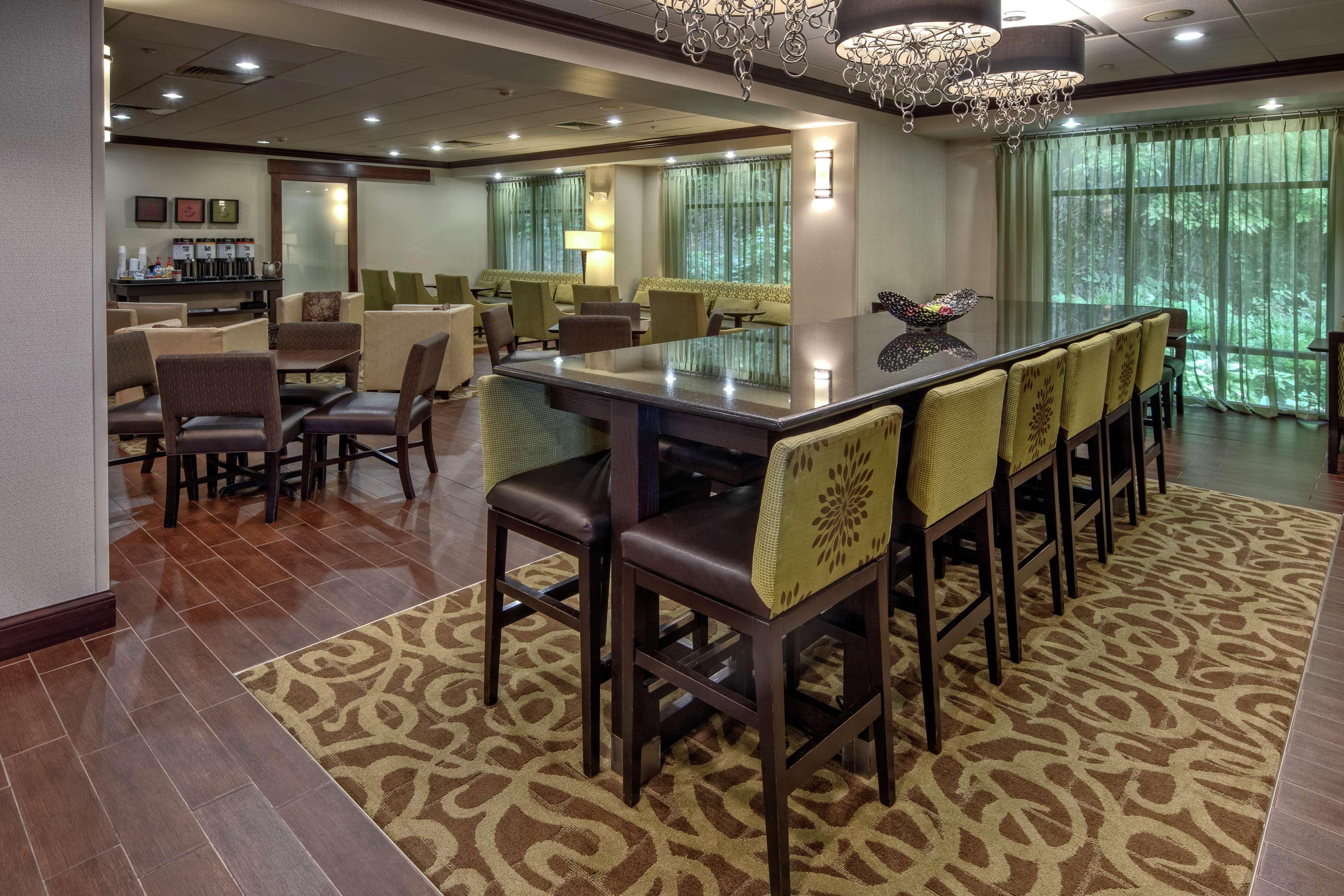 Hampton Inn Cambridge Buitenkant foto
