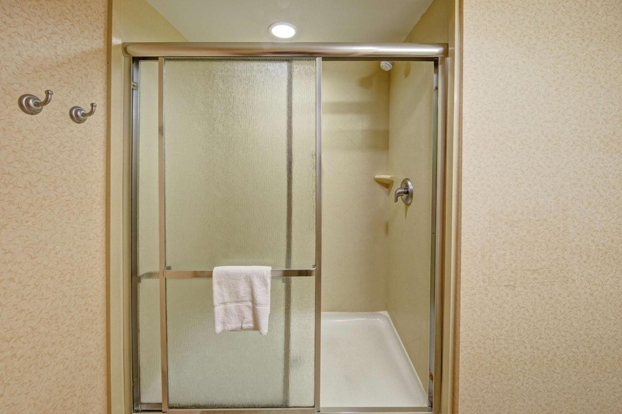Hampton Inn Cambridge Buitenkant foto