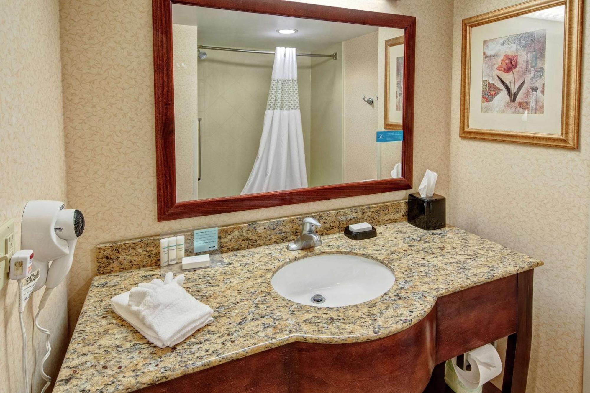 Hampton Inn Cambridge Buitenkant foto
