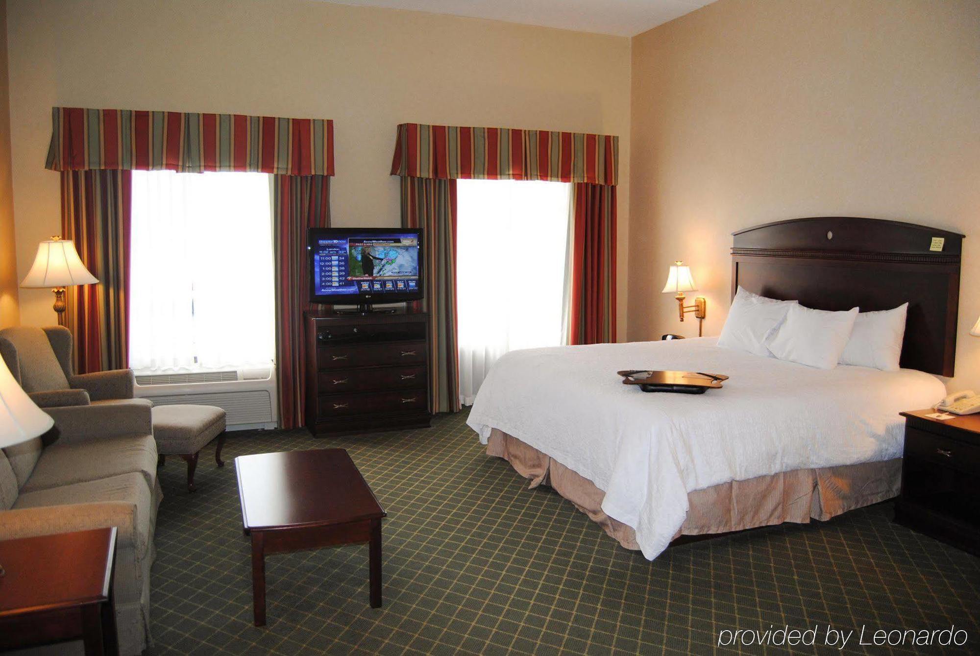 Hampton Inn Cambridge Buitenkant foto